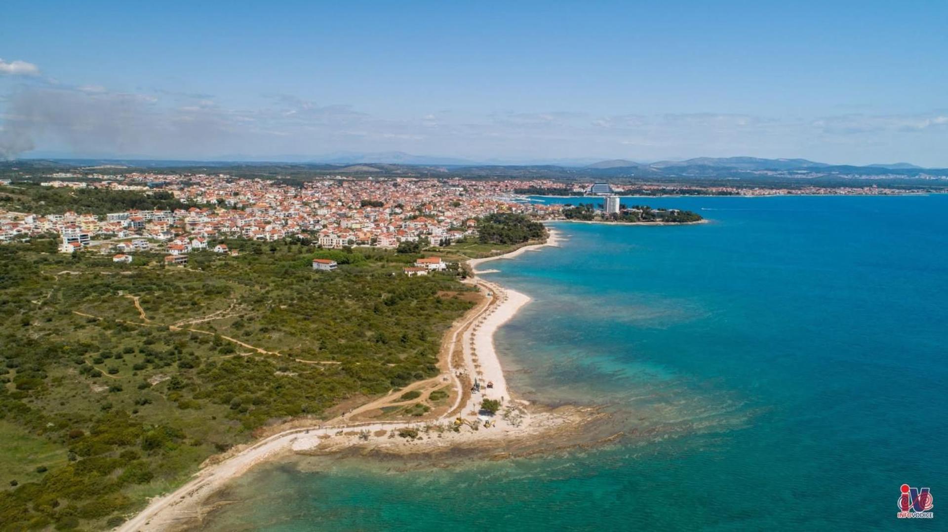 Apartmani Mira Водице Екстериор снимка